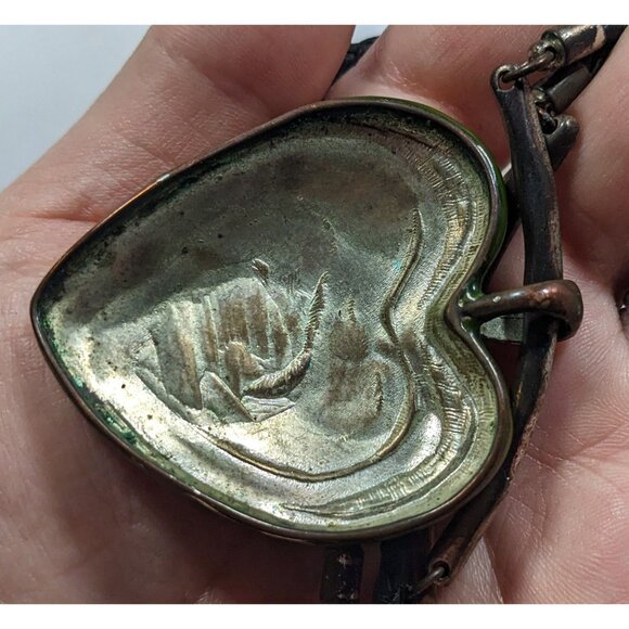 Brutalist Abstract Heart Swirl Pendant Necklace - Picture 10 of 12